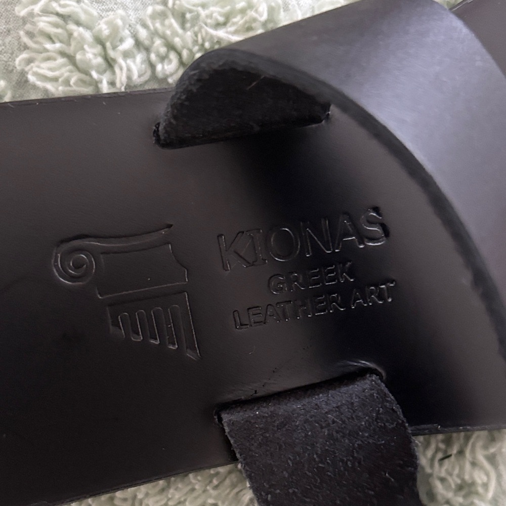 NEW Kionas RHEA Black Greek Leather Art Sandals 9 - Picture 2 of 7